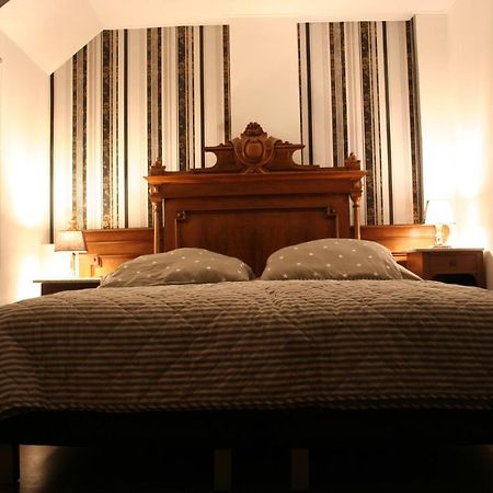 Koperen Keteltje Bed & Breakfast Nieuwstadt Bagian luar foto
