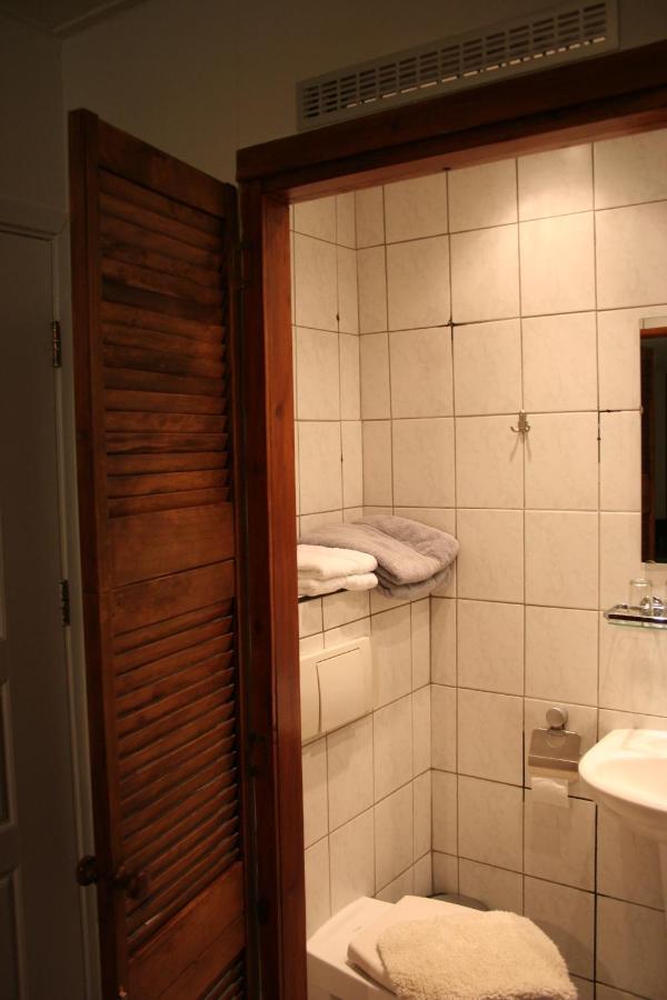 Koperen Keteltje Bed & Breakfast Nieuwstadt Bagian luar foto